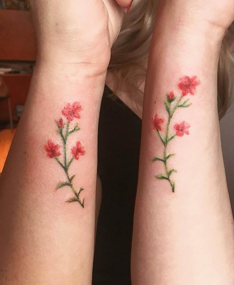 tetovanie kvetov na ruku